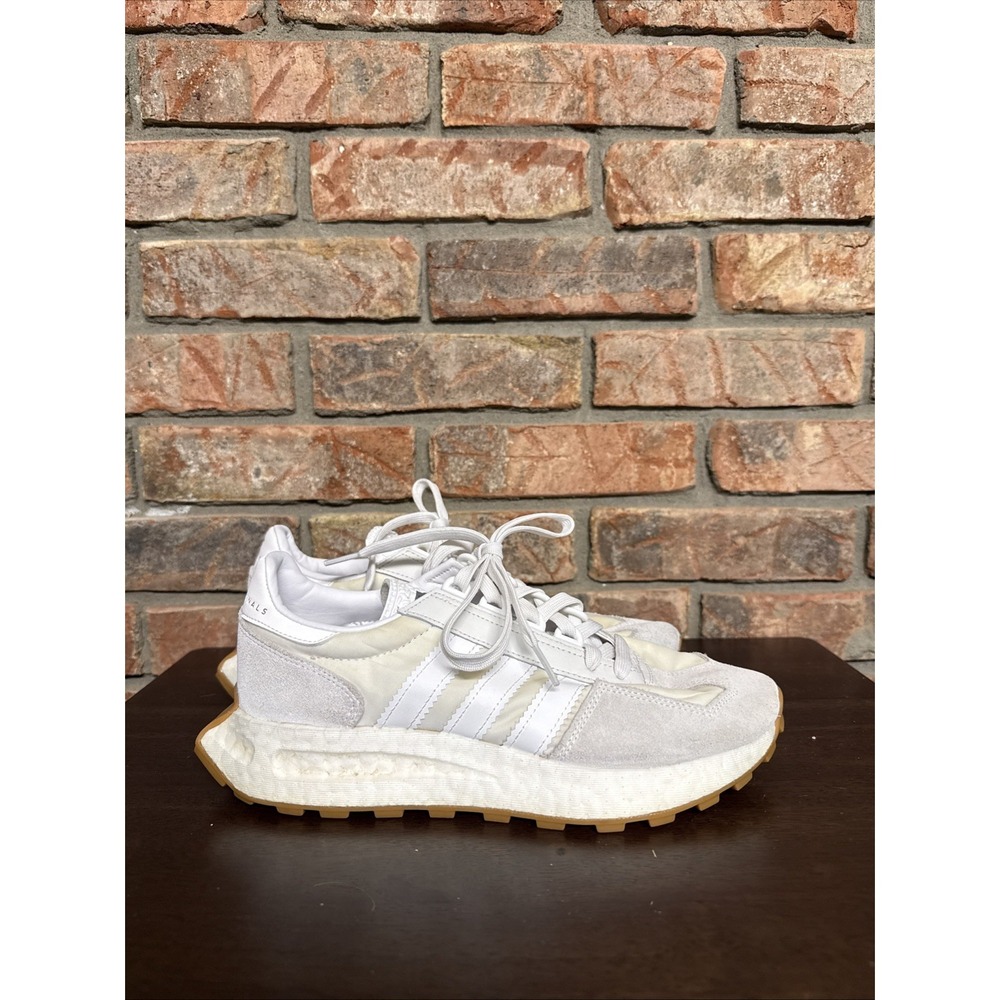 adidas Retropy E5 Low Crystal White Gum Women's size 8 /Mens size 7 Running Shoe